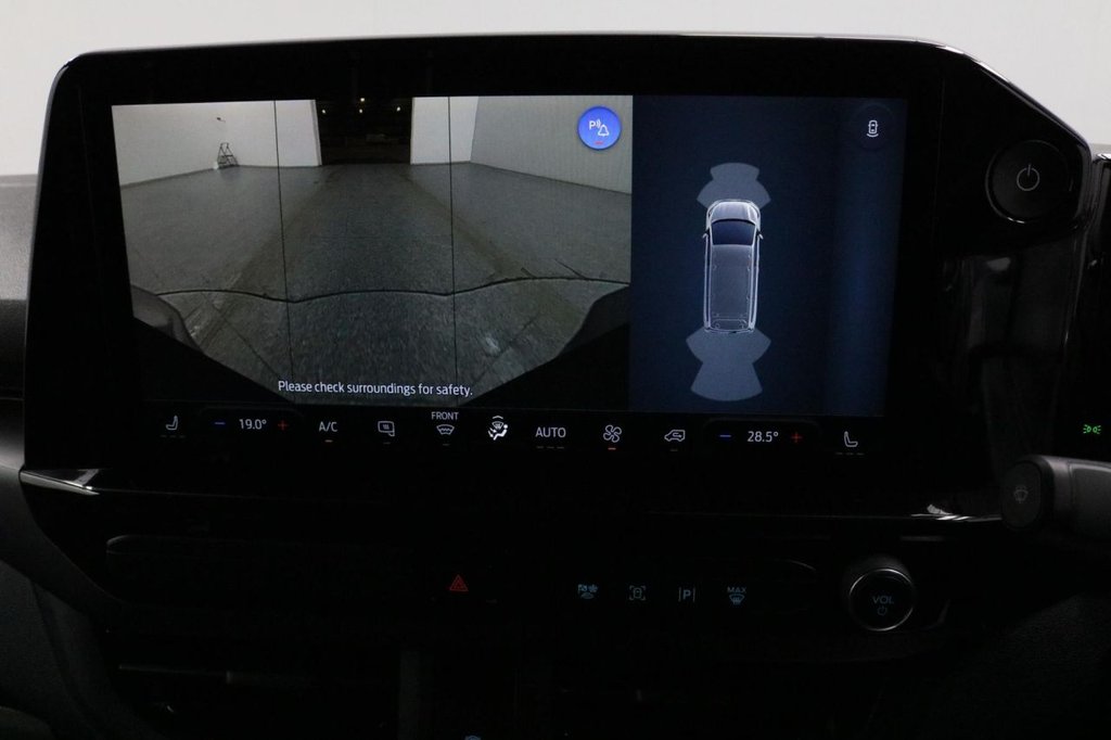 Used Ford E-Transit 2024 for sale - 76469841: Photo 37