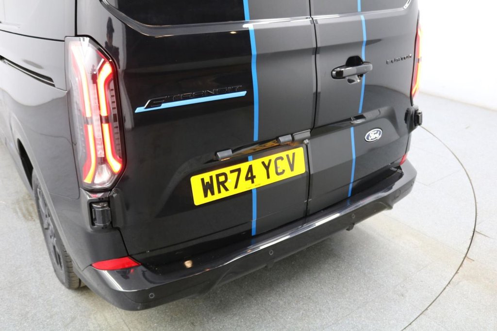 Used Ford E-Transit 2024 for sale - 76469841: Photo 4