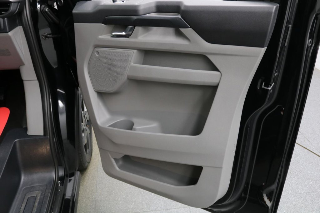 Used Ford E-Transit 2024 for sale - 76469841: Photo 41