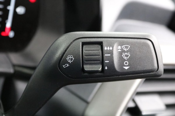 Used Ford Transit Courier 2024 for sale - 75596700: Photo 32