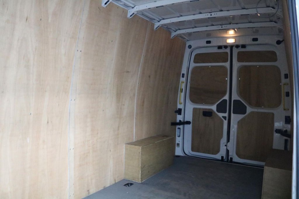 Used Volkswagen Crafter 2023 for sale - 77200045: Photo 16