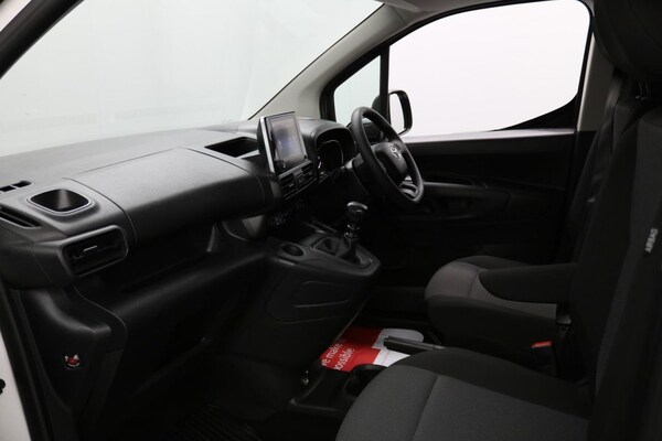 Used Toyota ProAce 2022 for sale - 76190763: Photo 19