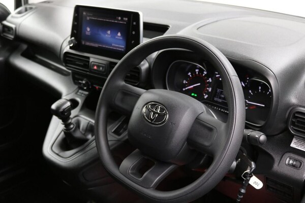 Used Toyota ProAce 2022 for sale - 76190763: Photo 27