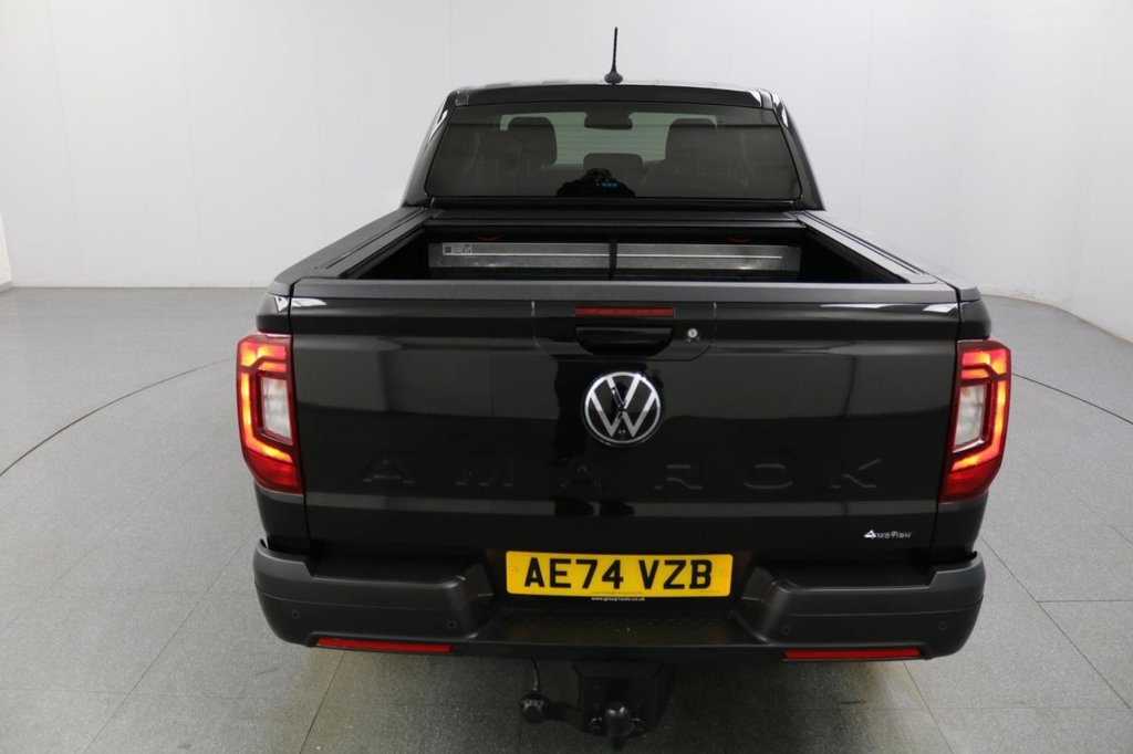 Used Volkswagen Amarok 2024 for sale - 76454136: Photo 12