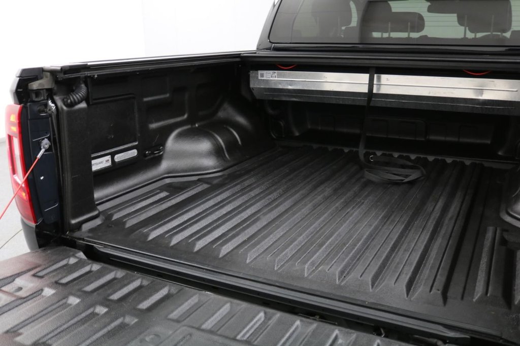 Used Volkswagen Amarok 2024 for sale - 76454136: Photo 16