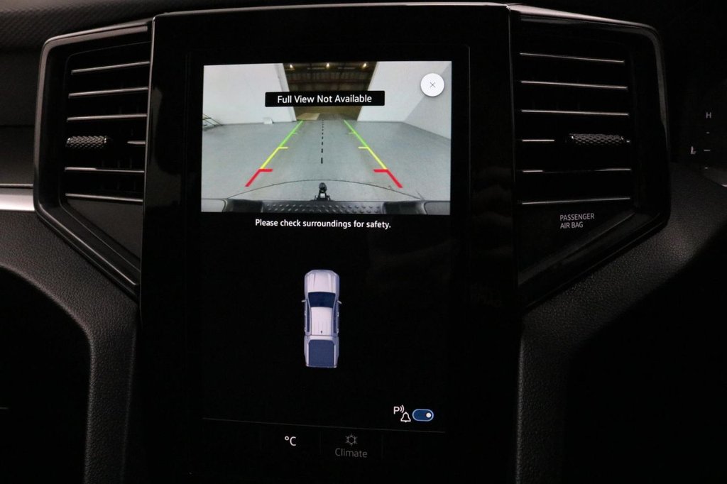 Used Volkswagen Amarok 2024 for sale - 76454136: Photo 3