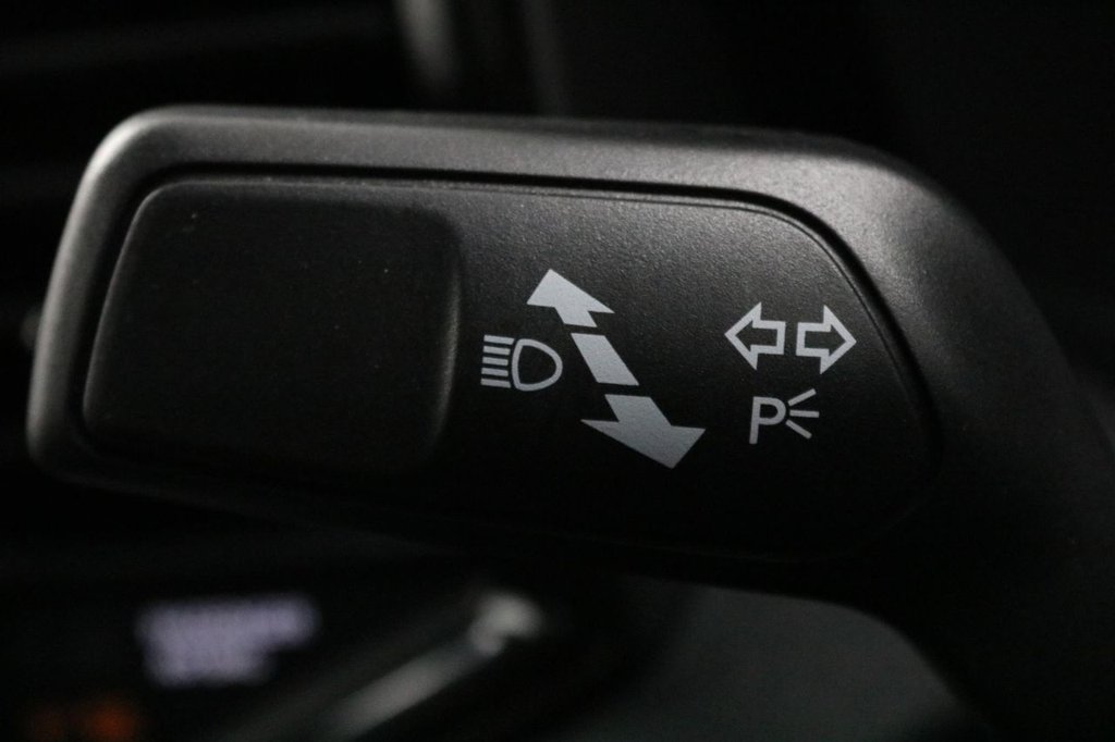 Used Volkswagen Amarok 2024 for sale - 76454136: Photo 36