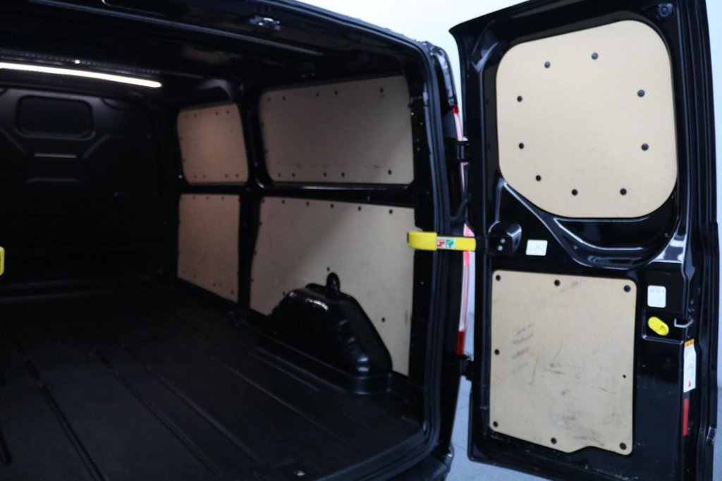 Used Ford Transit Custom 2023 for sale - 77065197: Photo 17