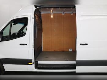 Used Mercedes-Benz Sprinter 2023 for sale - 76367522: Photo