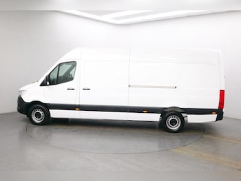 Used Mercedes-Benz Sprinter 2023 for sale - 76367522: Photo