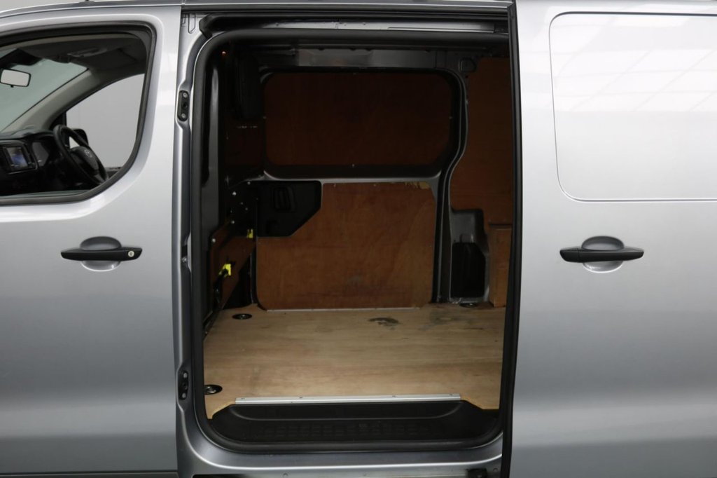 Used Toyota ProAce 2022 for sale - 77919807: Photo 14