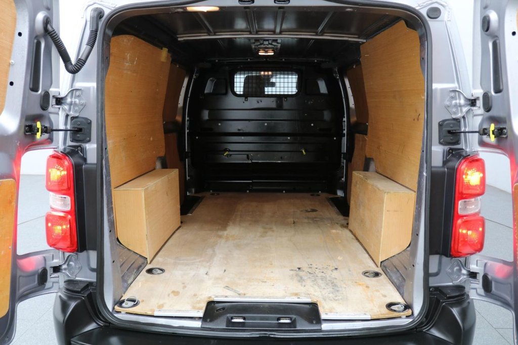 Used Toyota ProAce 2022 for sale - 77919807: Photo 4