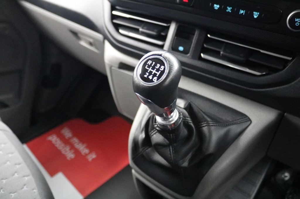 Used Ford Transit Custom 2024 for sale - 77256142: Photo 4