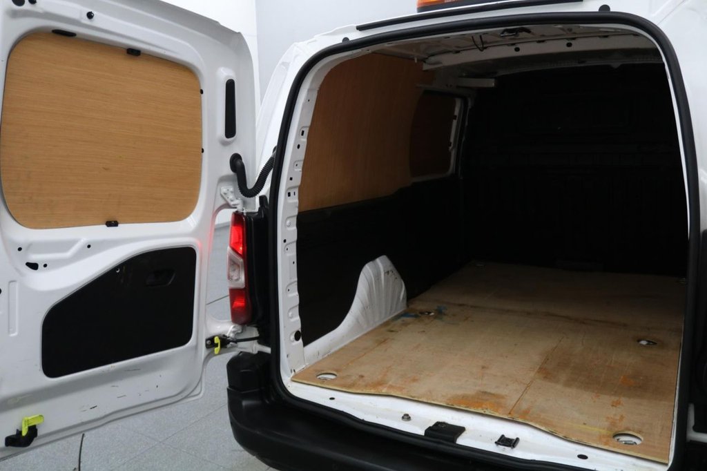 Used Vauxhall Combo 2021 for sale - 76797596: Photo 15