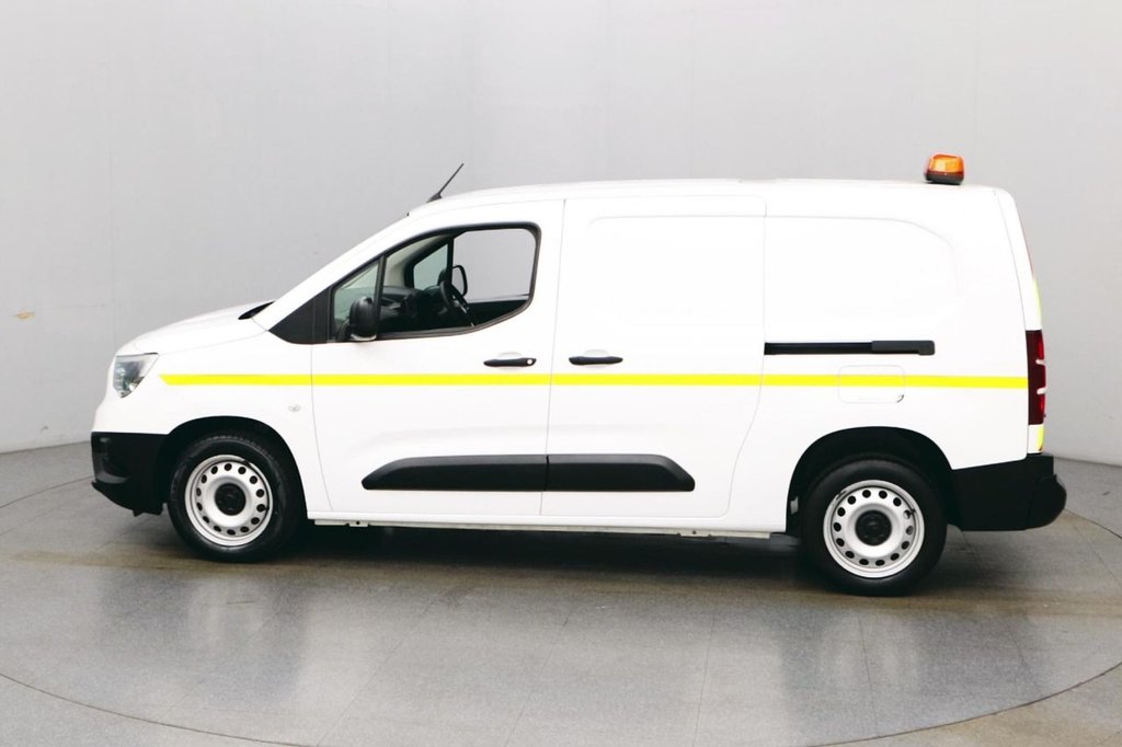 Used Vauxhall Combo 2021 for sale - 76797596: Photo 4