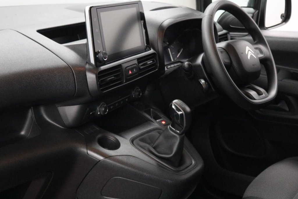 Used Citroen Berlingo 2021 for sale - 77642174: Photo 2