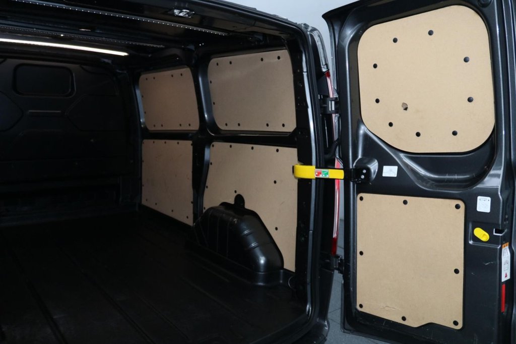 Used Ford Transit Custom 2023 for sale - 76966197: Photo 18