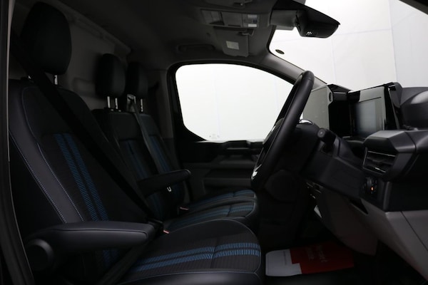 Used Ford E-Transit 2024 for sale - 76303770: Photo 23
