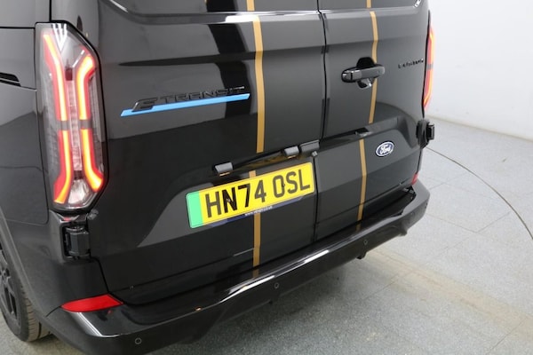 Used Ford E-Transit 2024 for sale - 76303770: Photo 6