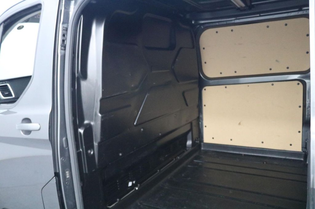 Used Ford Transit Custom 2023 for sale - 77680363: Photo 16