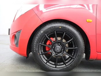 Used Chevrolet Spark 2011 for sale - 76999250: Photo