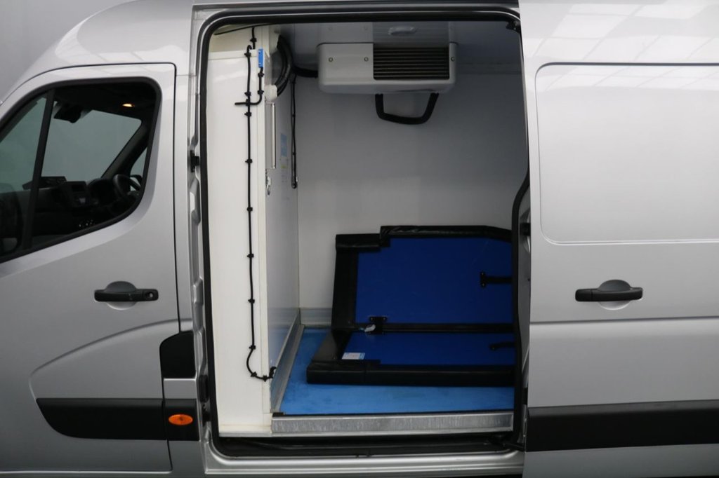 Used Renault Master 2022 for sale - 77442324: Photo 2