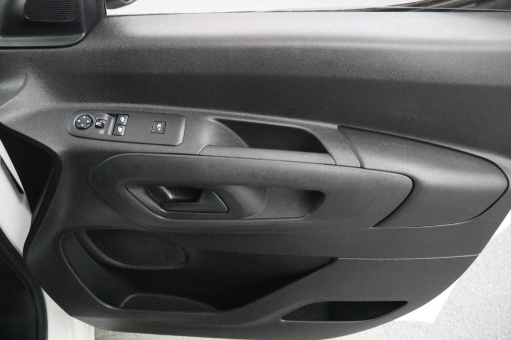 Used Vauxhall Combo 2021 for sale - 76797595: Photo 47