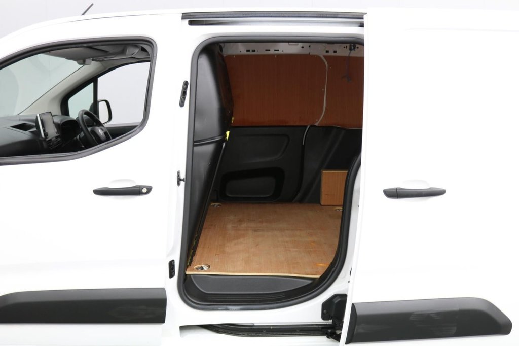 Used Citroen Berlingo 2021 for sale - 77990705: Photo 15