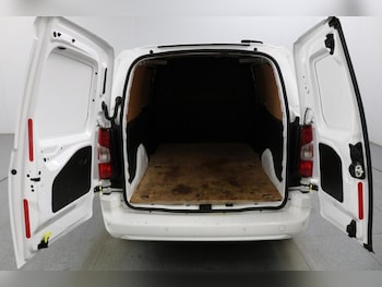 Used Vauxhall Combo 2020 for sale - 76202801: Photo