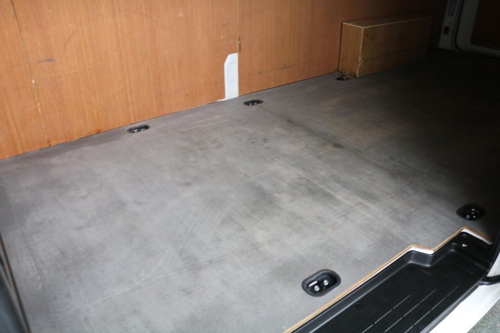 Used Volkswagen Crafter 2023 for sale - 76416983: Photo 14