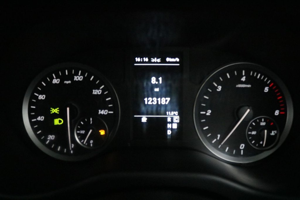 Used Mercedes-Benz Vito 2022 for sale - 77820744: Photo 39