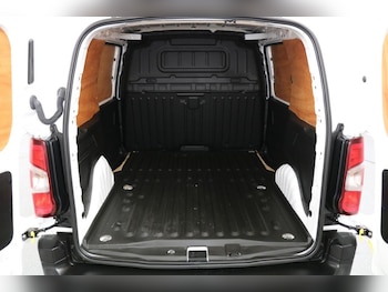 Used Toyota ProAce 2022 for sale - 76118646: Photo