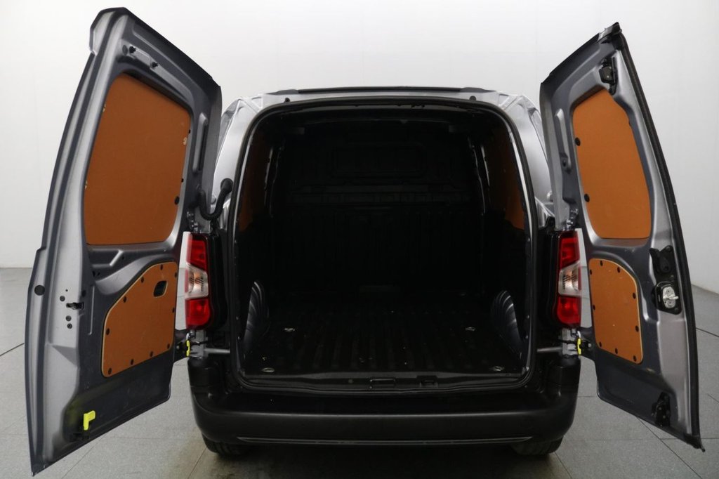 Used Toyota ProAce 2022 for sale - 77747921: Photo 14