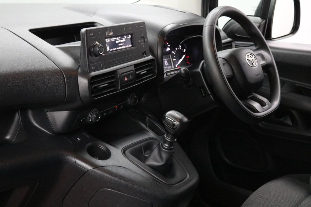 Used Toyota ProAce 2022 for sale - 77747921: Photo 2