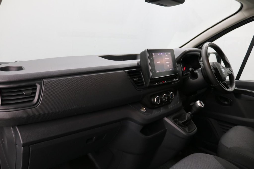 Used Renault Trafic 2022 for sale - 78102704: Photo 2