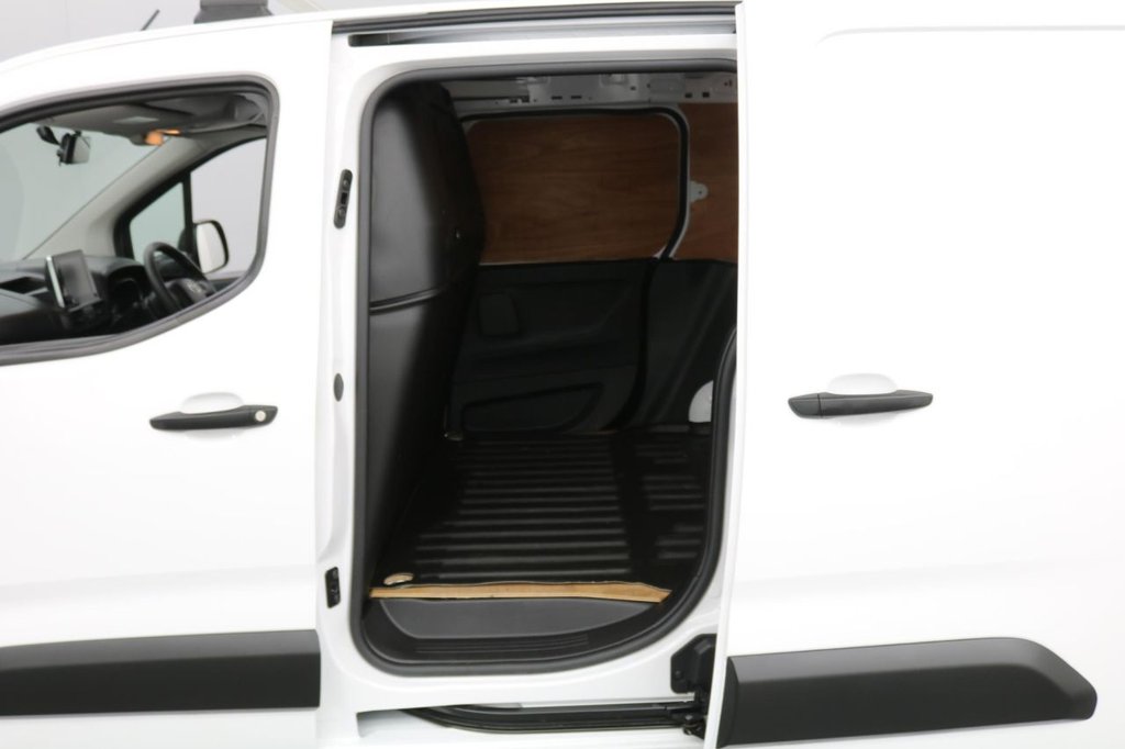 Used Toyota ProAce 2022 for sale - 78149228: Photo 15