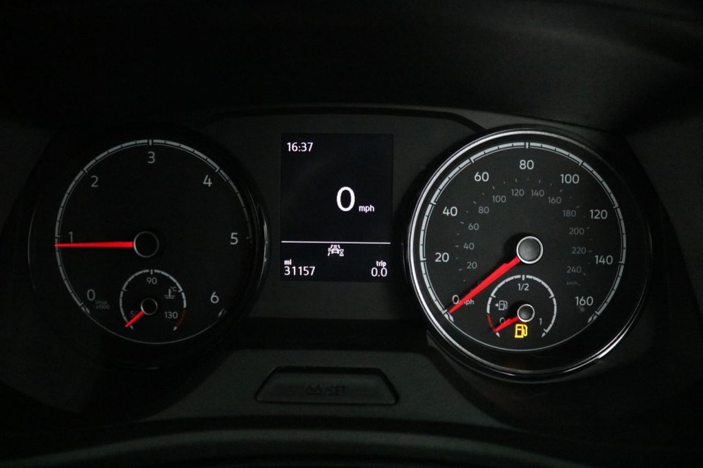 Used Volkswagen Transporter 2024 for sale - 76927618: Photo 31