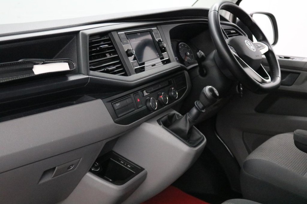 Used Volkswagen Transporter 2024 for sale - 76927618: Photo 32