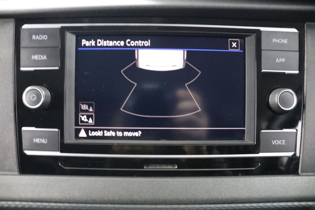 Used Volkswagen Transporter 2024 for sale - 76927618: Photo 34