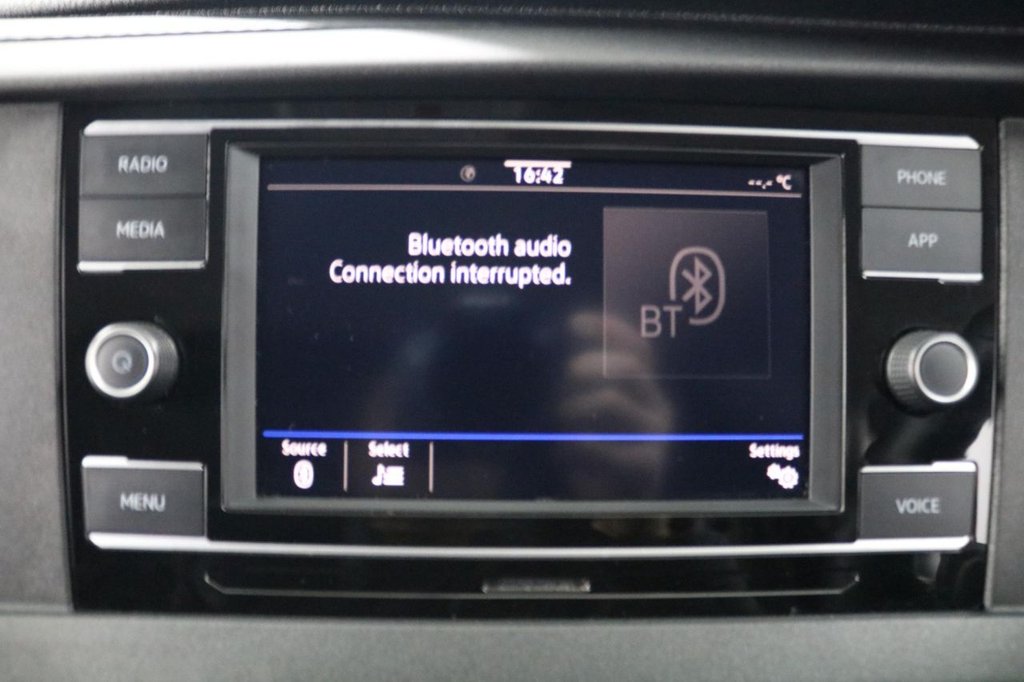 Used Volkswagen Transporter 2024 for sale - 76927618: Photo 39