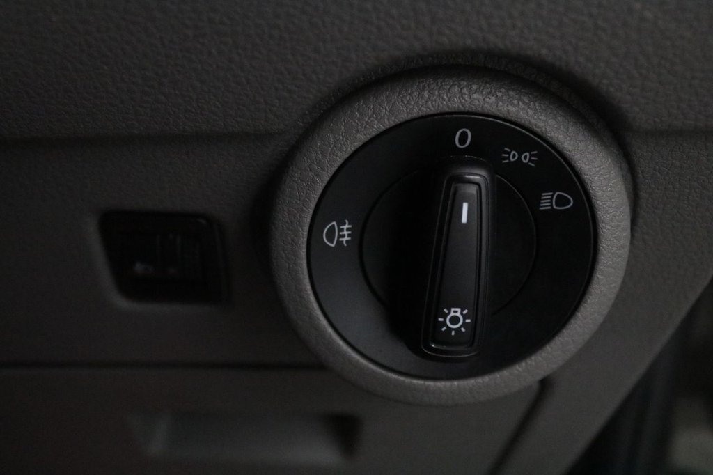 Used Volkswagen Transporter 2024 for sale - 76927618: Photo 45