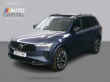 Used Volvo XC90 2025 for sale - 79607549: Photo