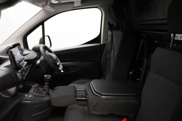 Used Peugeot Partner 2024 for sale - 76202417: Photo 27
