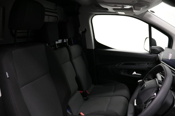 Used Peugeot Partner 2024 for sale - 76202417: Photo 28