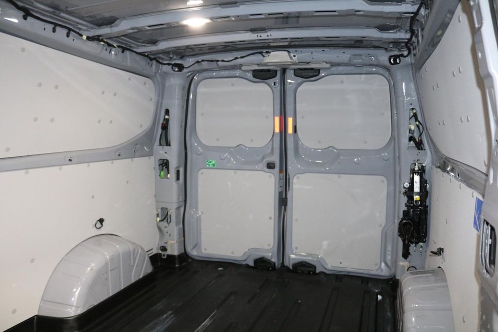 Used Ford Transit Custom 2024 for sale - 76406138: Photo 15