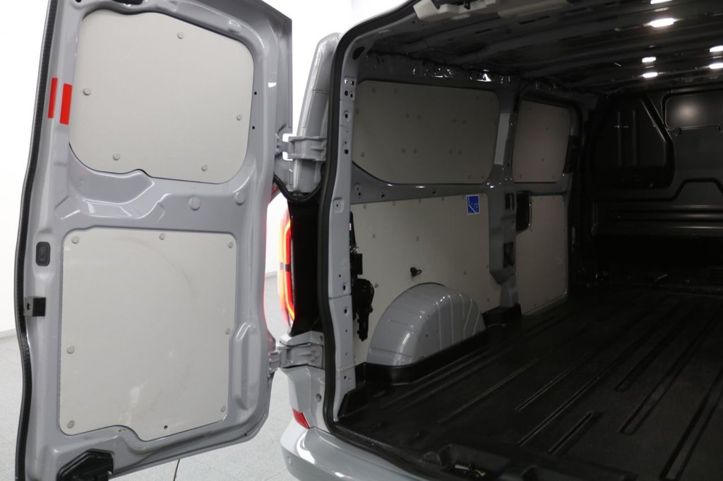 Used Ford Transit Custom 2024 for sale - 76406138: Photo 16