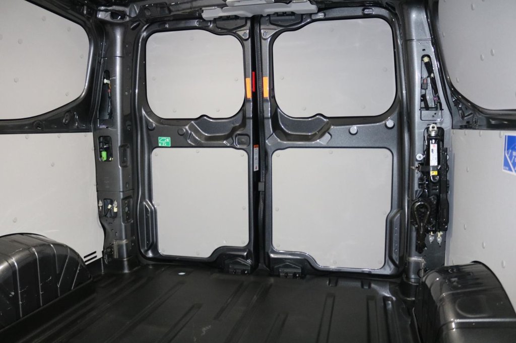 Used Ford Transit Custom 2023 for sale - 77748305: Photo 19