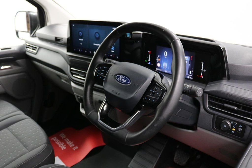Used Ford Transit Custom 2023 for sale - 77748305: Photo 2