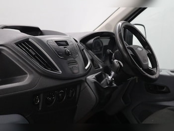 Used Ford Transit 2019 for sale - 77666720: Photo