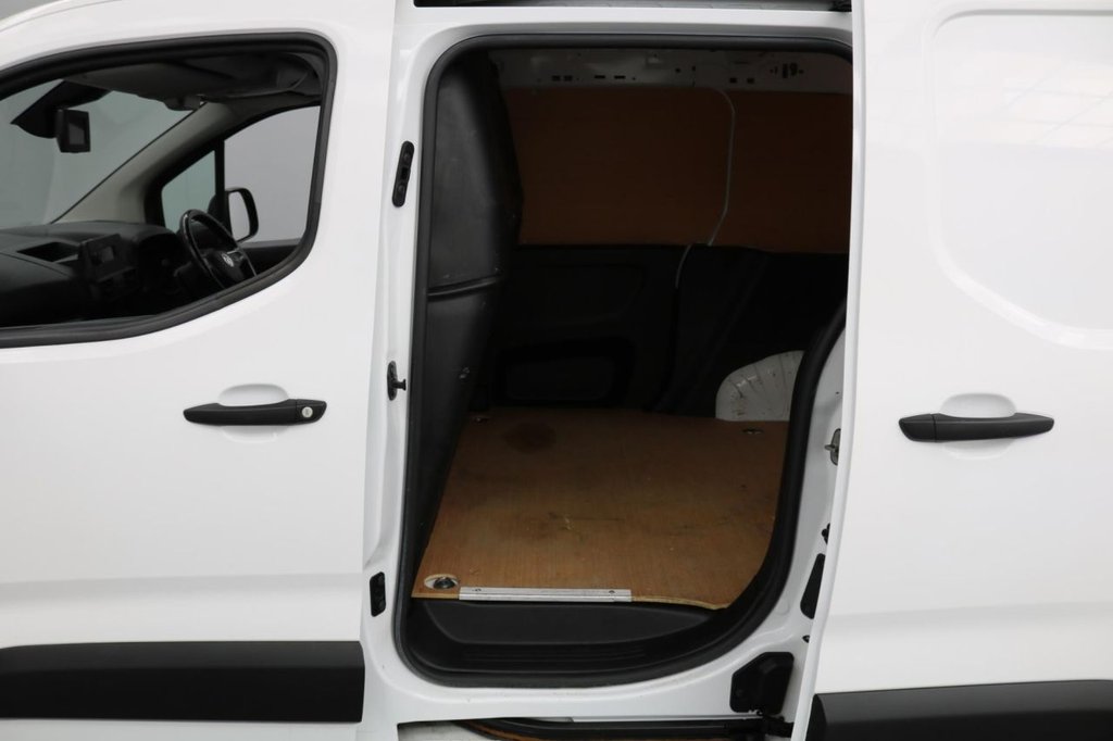 Used Vauxhall Combo 2021 for sale - 78102677: Photo 18